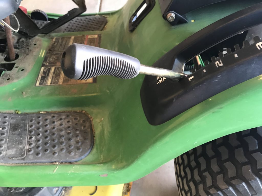 remove the lever handle to remove the gas tank